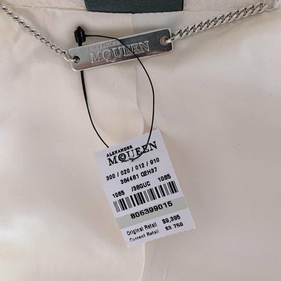 Alexander McQueen ivory black runway coat NWT - Picture 7 of 7